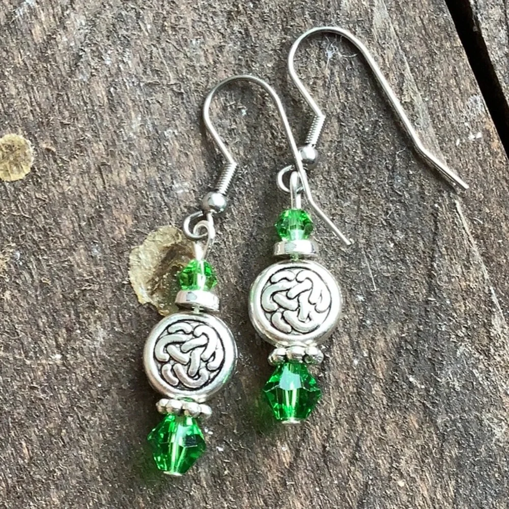 Round Celtic Knots. - Picture 2 of 2